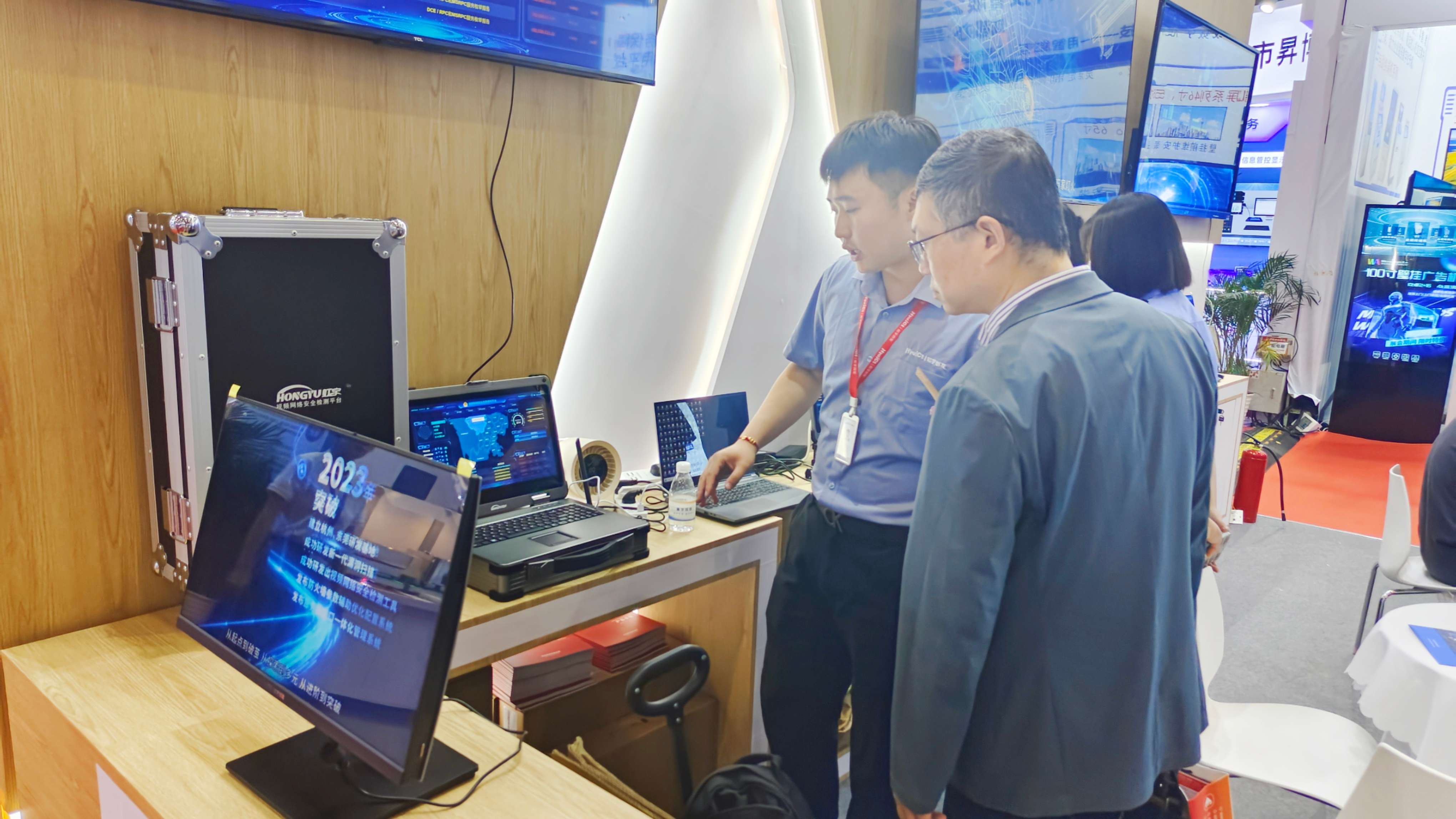 afbab169d1ff4b144bb004069ab666dc.jpg afbab169d1ff4b144bb004069ab666dc.jpg